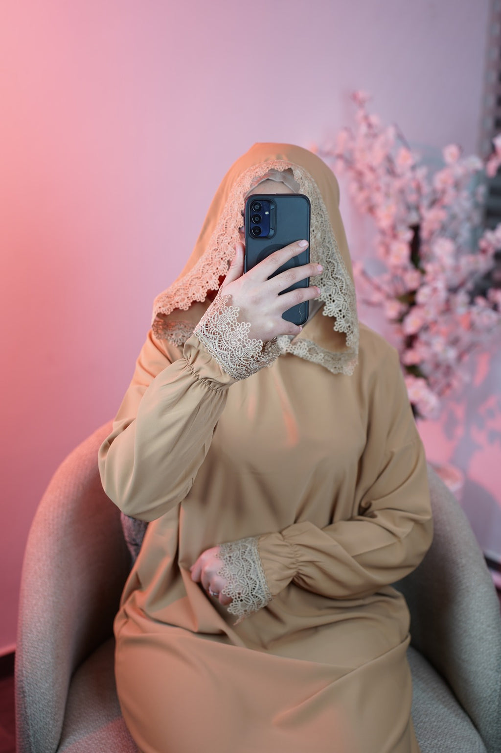 طقم للصلاة من قطعتين عباية مع فولار