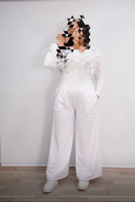 سروال "أوفر توب مونطوني".. القطعة التي ستعشقين ارتدائها كل يوم! ✨💙