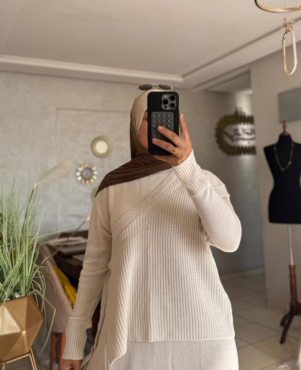 ✨ طقم صوفي أنيق للمرأة العصرية ✨